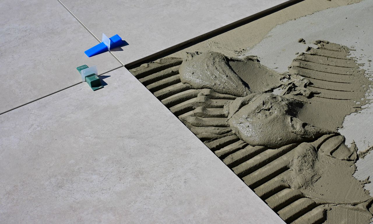 Joint de dilatation sous le carrelage